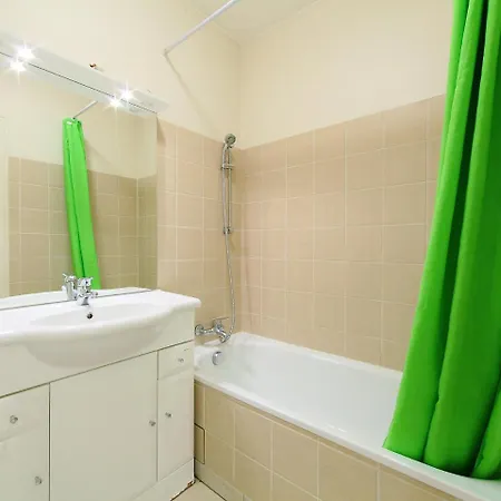 Le Chalet Des Fleurs Apartament *